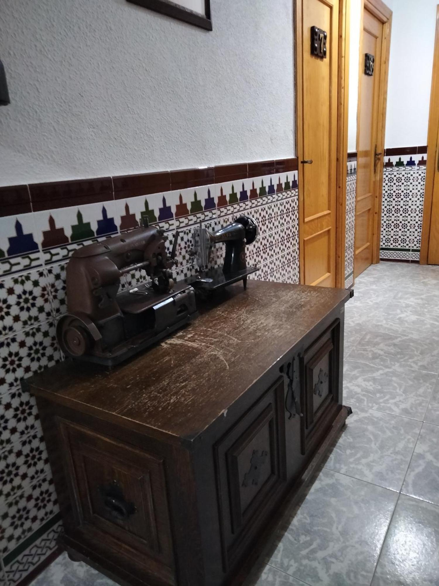 Hostal Restaurante El Labrador Talavera de la Reina Luaran gambar